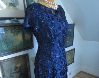 Navy Lace Gown Mother of Bride/Groom Lovely Ribbon Rosettes & Sequins by  "Alex". Floor Length, Stretch Lace ,Short Sleeves Size 14/16