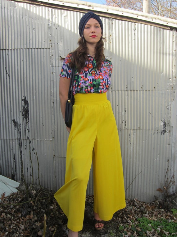 1970's Bell Bottoms, Complete  Outfit, Canary Yel… - image 5