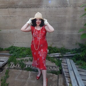 Red Silk Dress, 1990's Does the 20's or 30's, 100% Silk Chiffon in Floral, Silk Slip, Flutter Sleeve, Cut on Bias, FREE Straw Cloche hat image 2