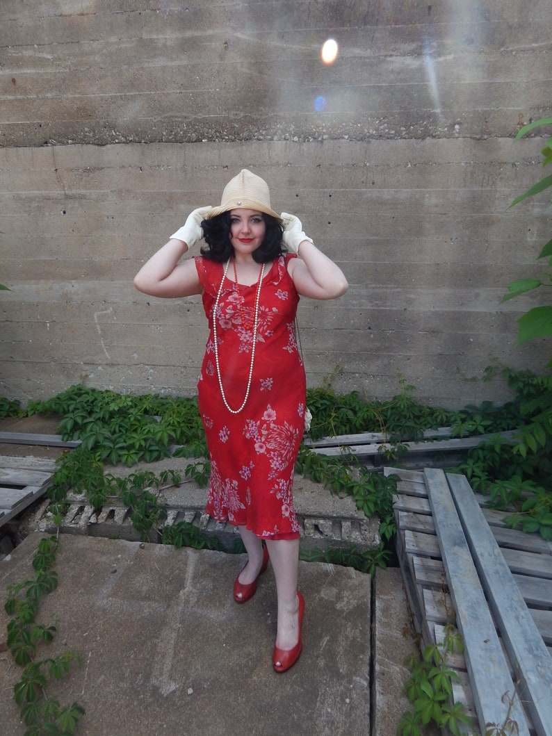 Red Silk Dress, 1990's Does the 20's or 30's, 100% Silk Chiffon in Floral, Silk Slip, Flutter Sleeve, Cut on Bias, FREE Straw Cloche hat image 2