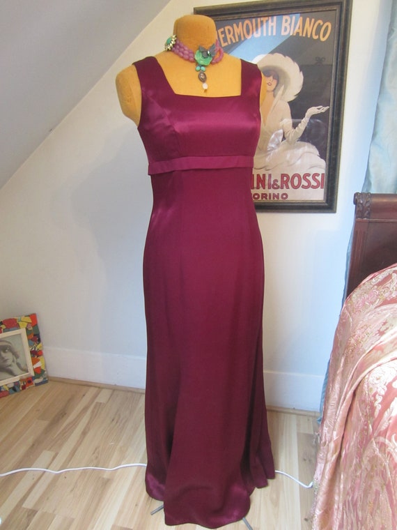 Square Neck 1980's Sleeveless Burgundy Gown, Floo… - image 9