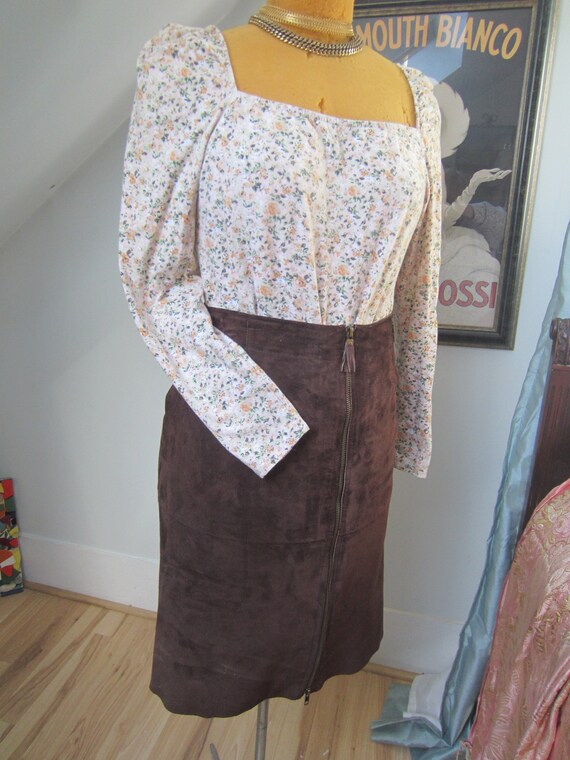 Isaac Mizrahi Suede Skirt, Real Leather Chocolate… - image 3