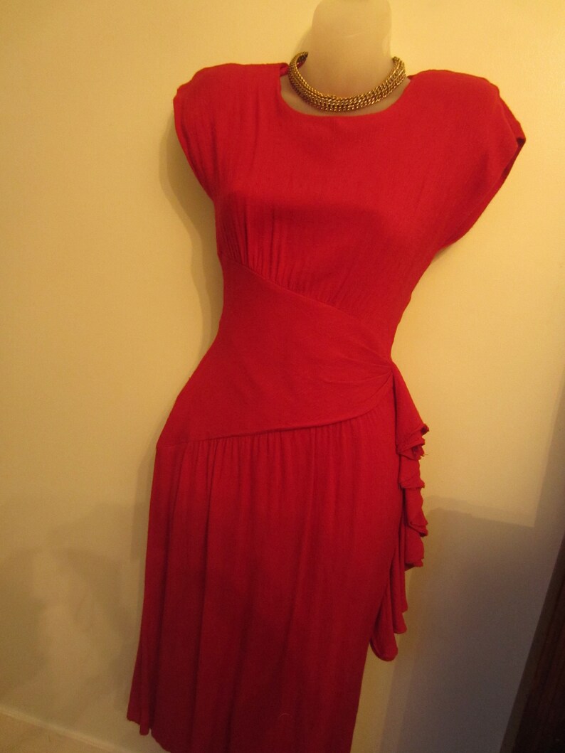 1980's Summer Dress, Sexy Red Hourglass, 80's Does the 50's,Shoulder Pads, Cap Sleeve, Asymmetrical Waistband,Side Ruffle, Kick Pleat XS image 3