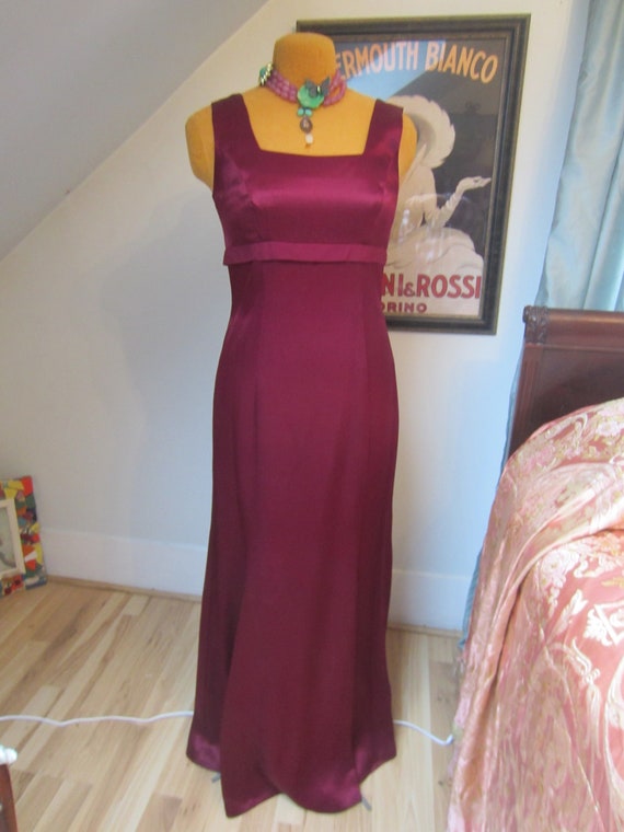 Square Neck 1980's Sleeveless Burgundy Gown, Floo… - image 4