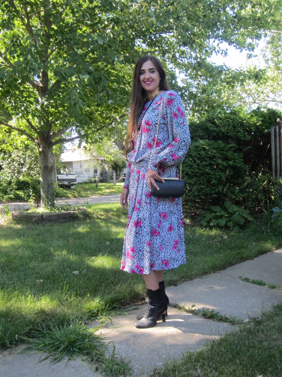 1980's Two Piece Graphic Print Floral Poly "Silk"