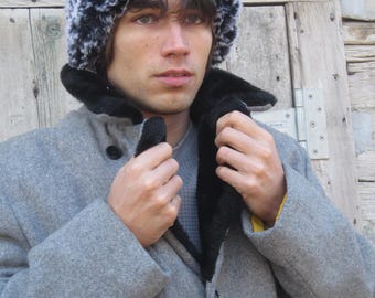 Men&#39;s Wool Coat, Vintage 1980&#39;s Winter Coat, Woolen Mills USA Made, Faux Fur Collar and Lining, Quilted Sleeves for Warmth, Size 42