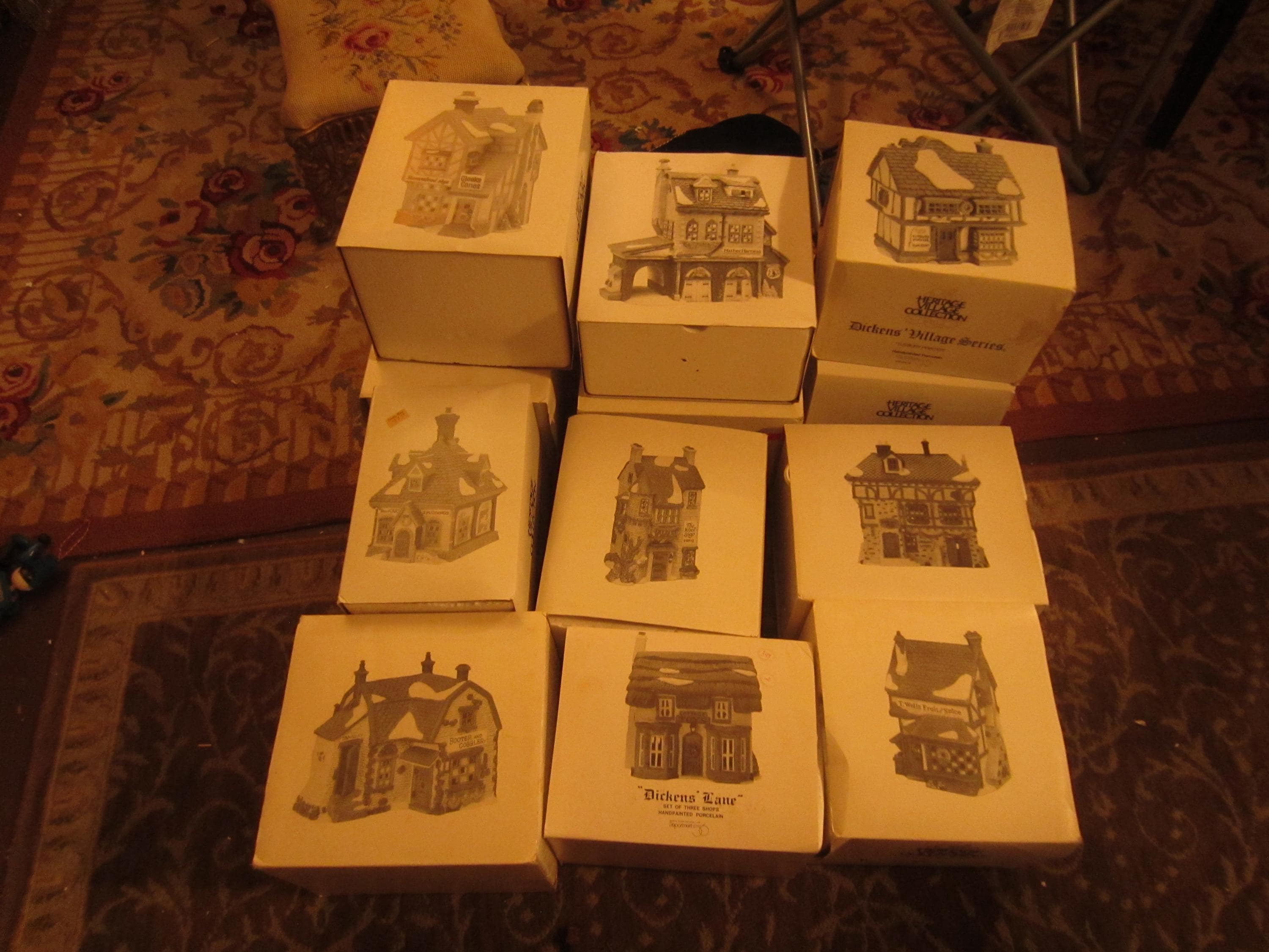 Dickens Village Collectibles, Department 56 From 1986 to 1988, 12