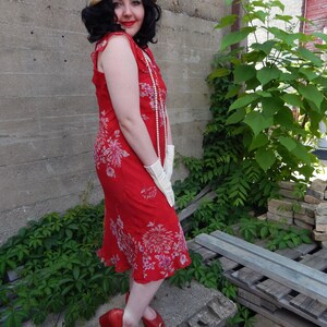 Red Silk Dress, 1990's Does the 20's or 30's, 100% Silk Chiffon in Floral, Silk Slip, Flutter Sleeve, Cut on Bias, FREE Straw Cloche hat image 4