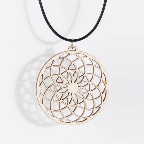Sunflower Necklace Birch wood – Handmade - Wood - Sacred geometry - Hindoeïstic symbol – Yoga