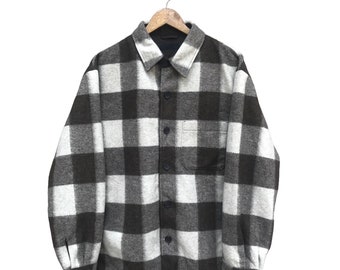 UNIQLO Worker ulljacka med knappar