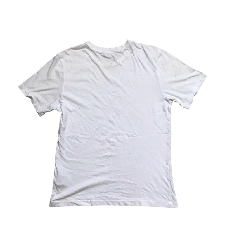 Op de afbeelding: Een effen wit T-shirt met korte mouwen.