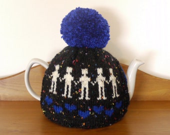 Knitted Tea Cosy - Aliens