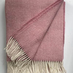 100 % Wolldecke | Woll-Tagesdecke | Wollüberwurf | Natürliche Schafwolldecke | Fischgrätmuster-Wollüberwurf