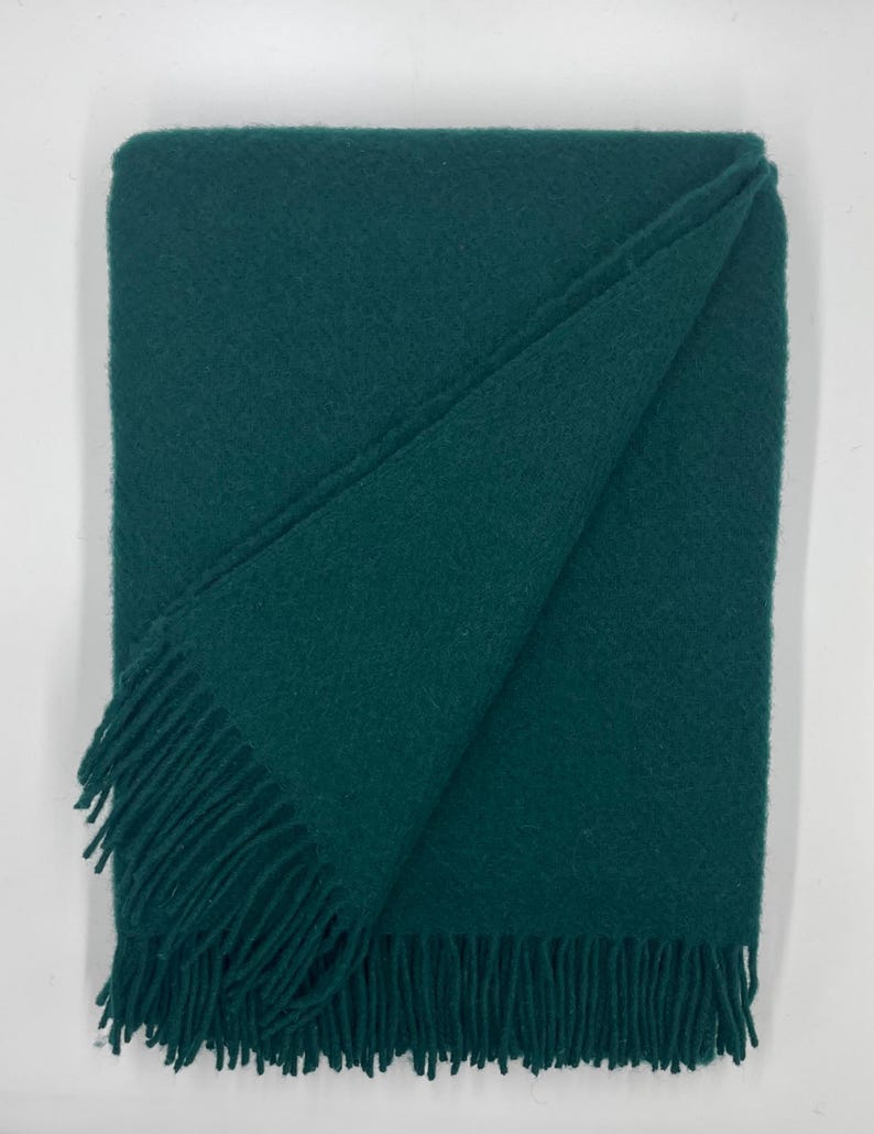 100% Wool Blanket | Wool Bedspread | Wool Throw | Warm Blanket for Camping | Gift Emerald green