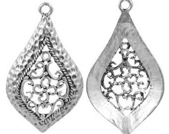 2 pendentifs grand argent antique style ethnique / goutte