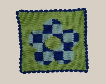 Checkered Flower Tapestry || Crochet Pattern || 56 x  64 graph