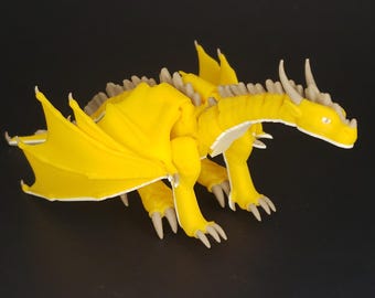 Wings of Fire inspired SAND WING 3D-Printed Flexible Dragon