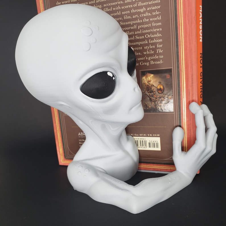3D Printed Alien Book End: Sci-fi Shelf Decor - Etsy