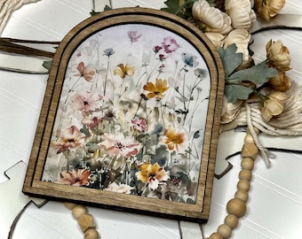 Wildflower Tabletop Arch Sign - Spring Floral Decor for Entryway, farmhouse floral Wall Art - Home Accent Piece