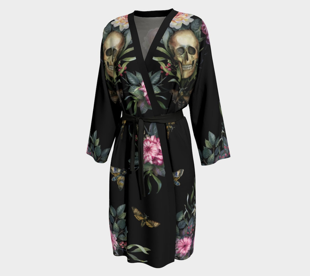 Gothic Peignoir, Gothic Bathrobe, La Vie En Noir, Heavy Metal Bathrobe ...
