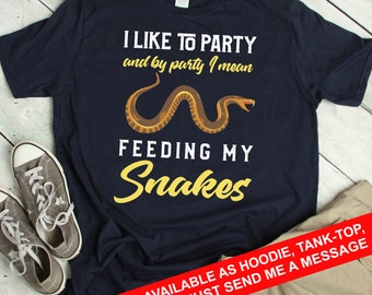 Snake Shirt Snake Gift Snake Lover TShirt Snake Lover Gift Funny Snake Feeding T Shirt Herpetologist T-Shirt Reptile Lover Outfit
