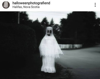 Little Ghost print; Ghost art; Halloween art; Halloween print; Halloween decor; Ghost costume; Gothic decor; Halloween; Ghost