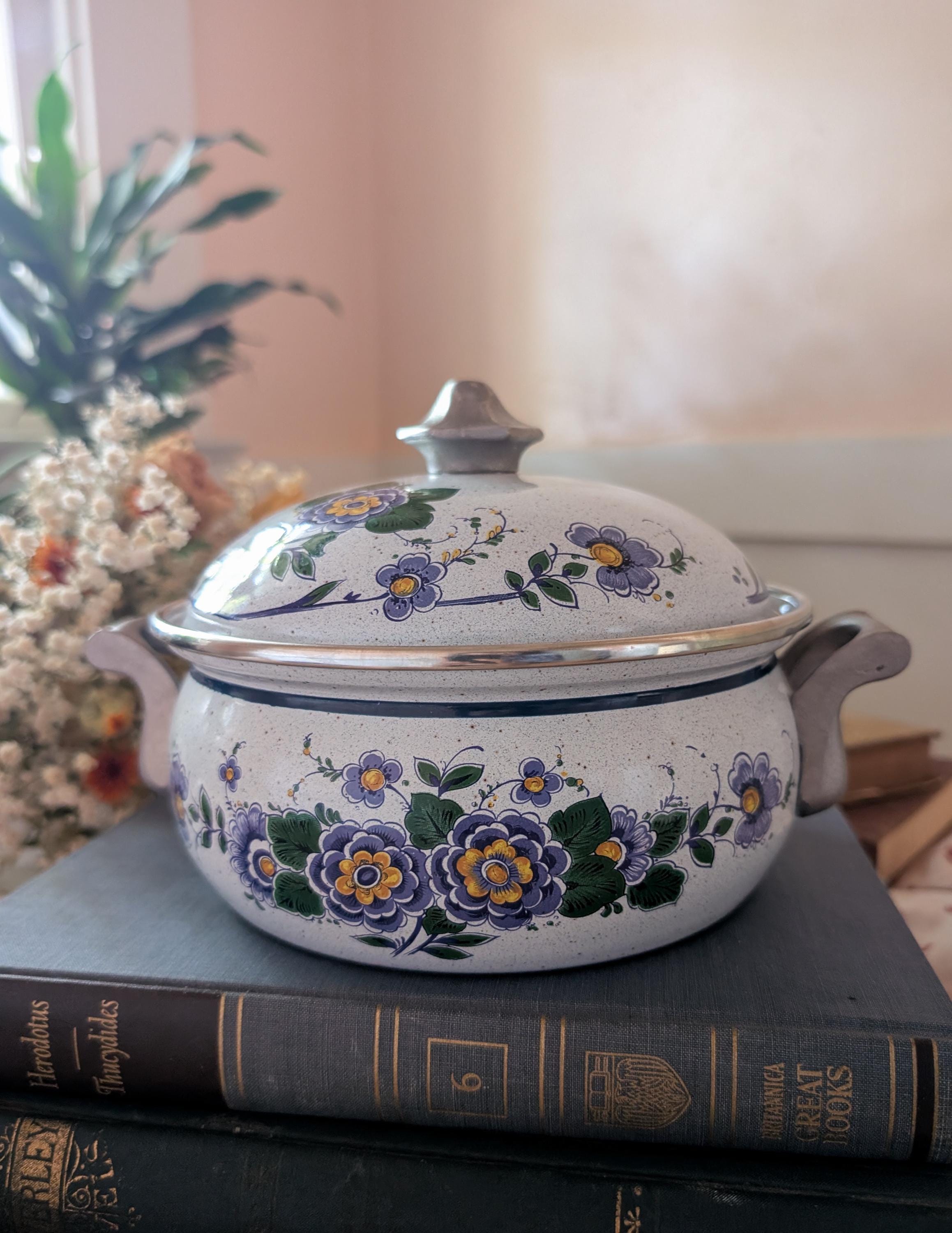 Vintage ASTA German Blue Floral Speckled 7