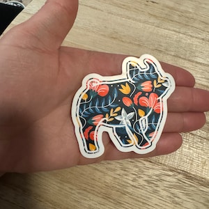 Floral show pig sticker| decal| water bottle sticker| show animal| farm| pig| pet pig| stock show life| pet pig