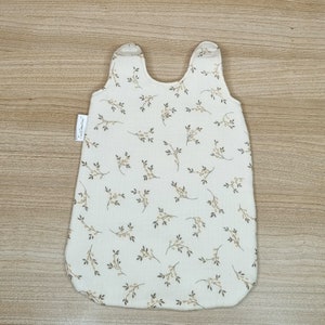 Baby sleeping bag in double gauze branch pattern, available in several sizes