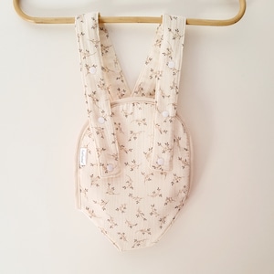 Double gauze baby carrier with branch pattern, adjustable and customizable straps