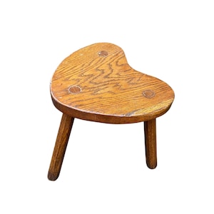 antiker viktorianischer hocker um 1880 hocker herz aus englischer eiche auf dreibeinbeinen wohnkultur hocker design eichenhocker bauernhaushocker