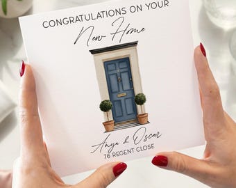 Tarjeta de bienvenida personalizada para nueva casa con dirección impresa.