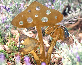 Mushroom Patch Garden Decor, Mushrooms Metal Garden Sculpture, Mushroom Garden Decor Outdoor Metal Sculpture, Whimsical Garden Decor Plant
