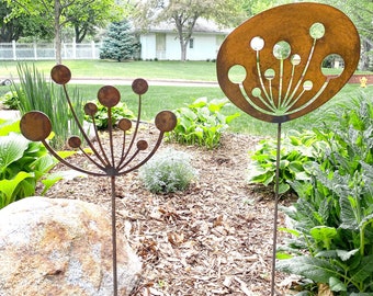 Cow Parsley Large Garden Decor Set, Modern Garden Sculpture Outdoor Decor, Contemporary Abstract Art Garden Statue, Yard industrial Art work