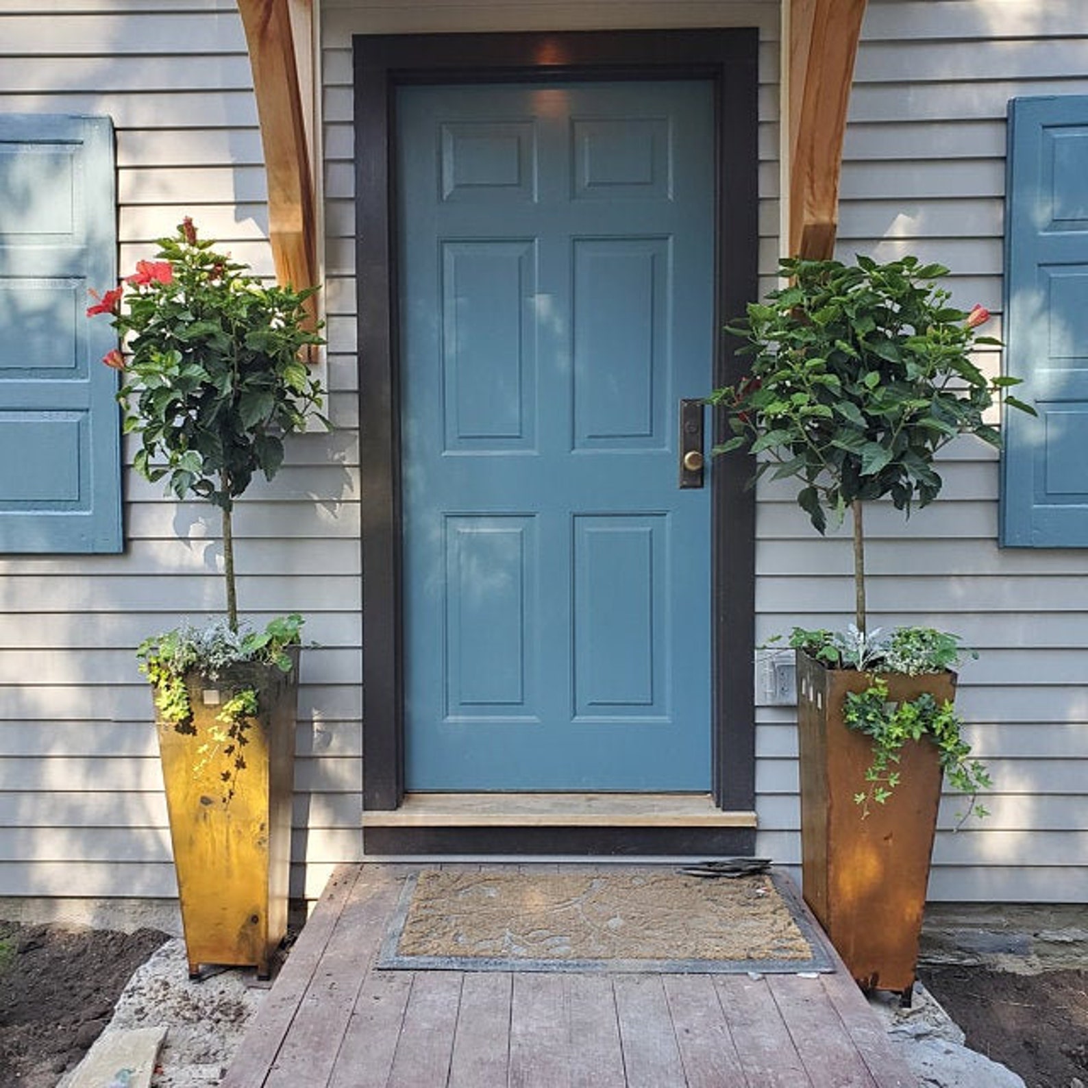 Tall Rustic Metal Planter Garden Accessory Outdoor Front Etsy