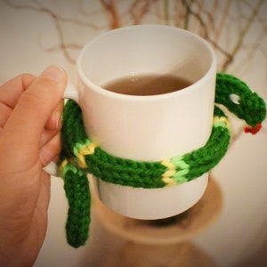 Hand gebreide Snake mok Cozy, gebreide serpentine Reptile sieraad voor decoratie, groene boa koffie kopje cover, aangepaste Cobra Snake mok sieraad