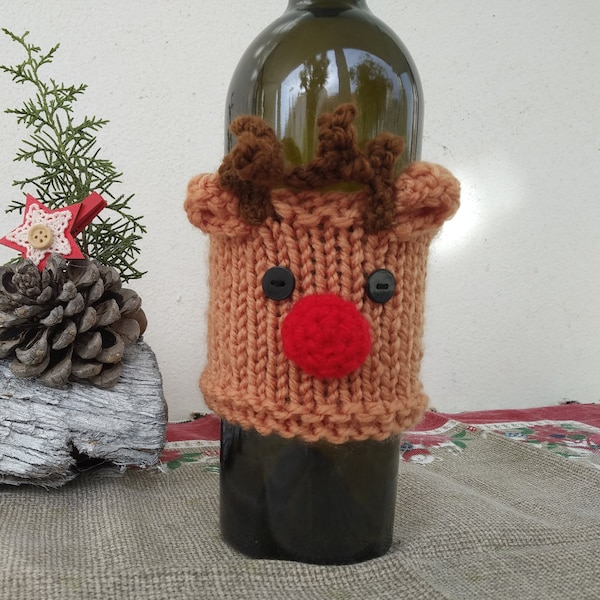 Knit Christmas Tea Cozy with Rudolph, Crochet Holiday Bottle Cover, Cup Sleeve with Knit Holiday Deer, Wine Bottle Cozy, Coffee Cup Holder