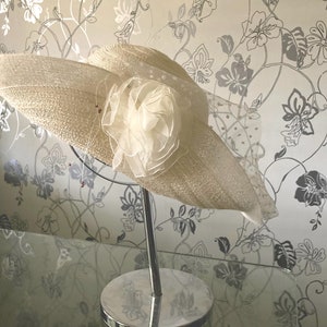Retro hoed mode jaren 60, Dames hoed Hoed Zomer hoed Wit Romantische Stijl, Vrouwen Zomer Hoed, Strand hoed, Zonnehoed, Bruidsmeisje hoeden