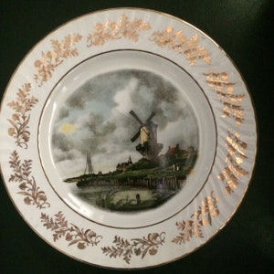 Barratts de Staffordshire Scenic Windmill Plate Gilt Edging de 1980