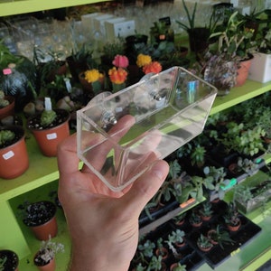 Window Planter - Suction Cup Attaching - 5&quot; x 2&quot; x 2&quot; Tall - Easy to attach and works brilliantly!