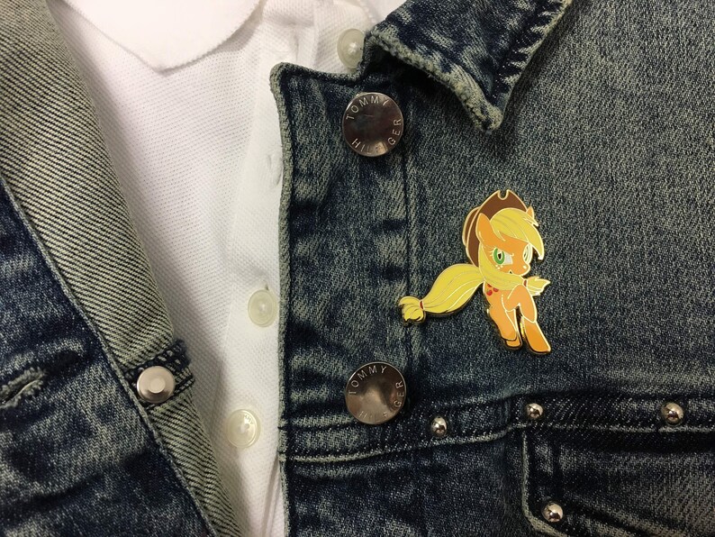 My Little Pony : Applejack | Etsy Applejack pillow | Etsy