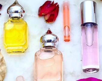 DAMASCUS ROSE - Rose Perfume / Alcohol-Free / Cruelty-Free / Paraben-Free / Rich aroma - Rosa Damascena, Berries, Citrus, Soft Clean Powder