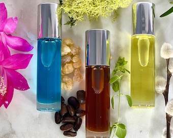 SMOKE Perfume Oil / Alcohol-Free / Vegan / Cruelty-Free / Body Oil / Roll On Bottle / Unisex Gift Bottle / Rollerball Perfume Bottle