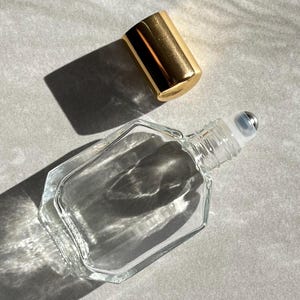 GLASS PERFUME BOTTLE 15 ml Fragrance Roll On Bottle, High Quality Glass, Rollerball insert, Gold Shiny Cap, .50 oz. Refillable Qty: 24 or 48