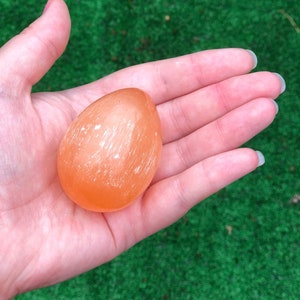 Peach Satin Spar Egg - Polished Selenite Crystals - Selenite Palmstones - Selenite Eggs - Orange Selenite - Healing Crystals - Metaphysical