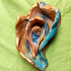 Clay vulva sculpture, female altar body art, artistic vulva &quot;Ode to Joy&quot;, female sex in clay