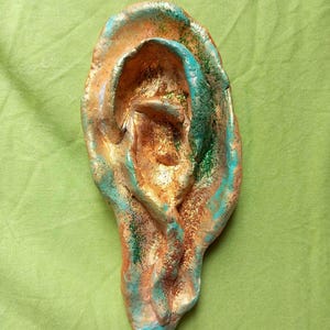 Clay vulva sculpture, female altar body art, artistic vulva &quot;Divine Inspiration&quot;, female sex in clay