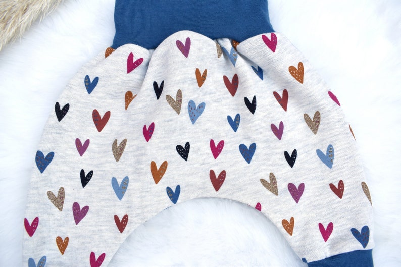 Warm evolving baby harem pants Multicolored hearts organic sweatshirt oekotex image 2