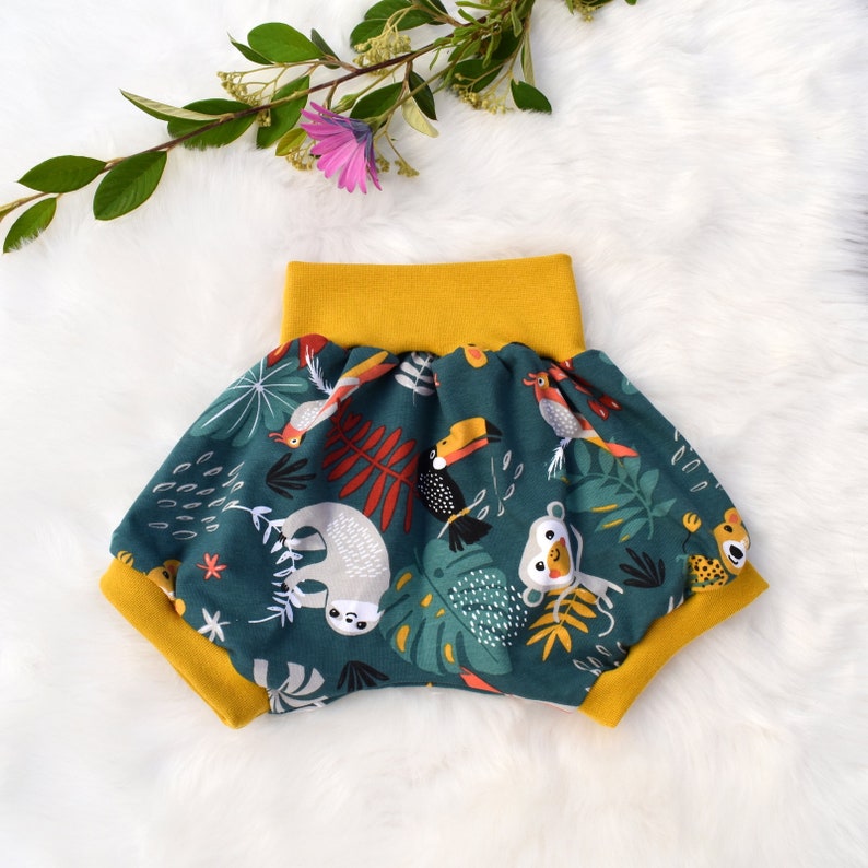 Baby sarouel shorts Tropical jersey organic oekotex image 1