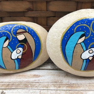 Holy Family Nativity Paperweight, Nativity Rock, Christmas Nativity Painting, Hand Painted Rock, Birth of Jesus Painted Rock, Manger Scene image 4